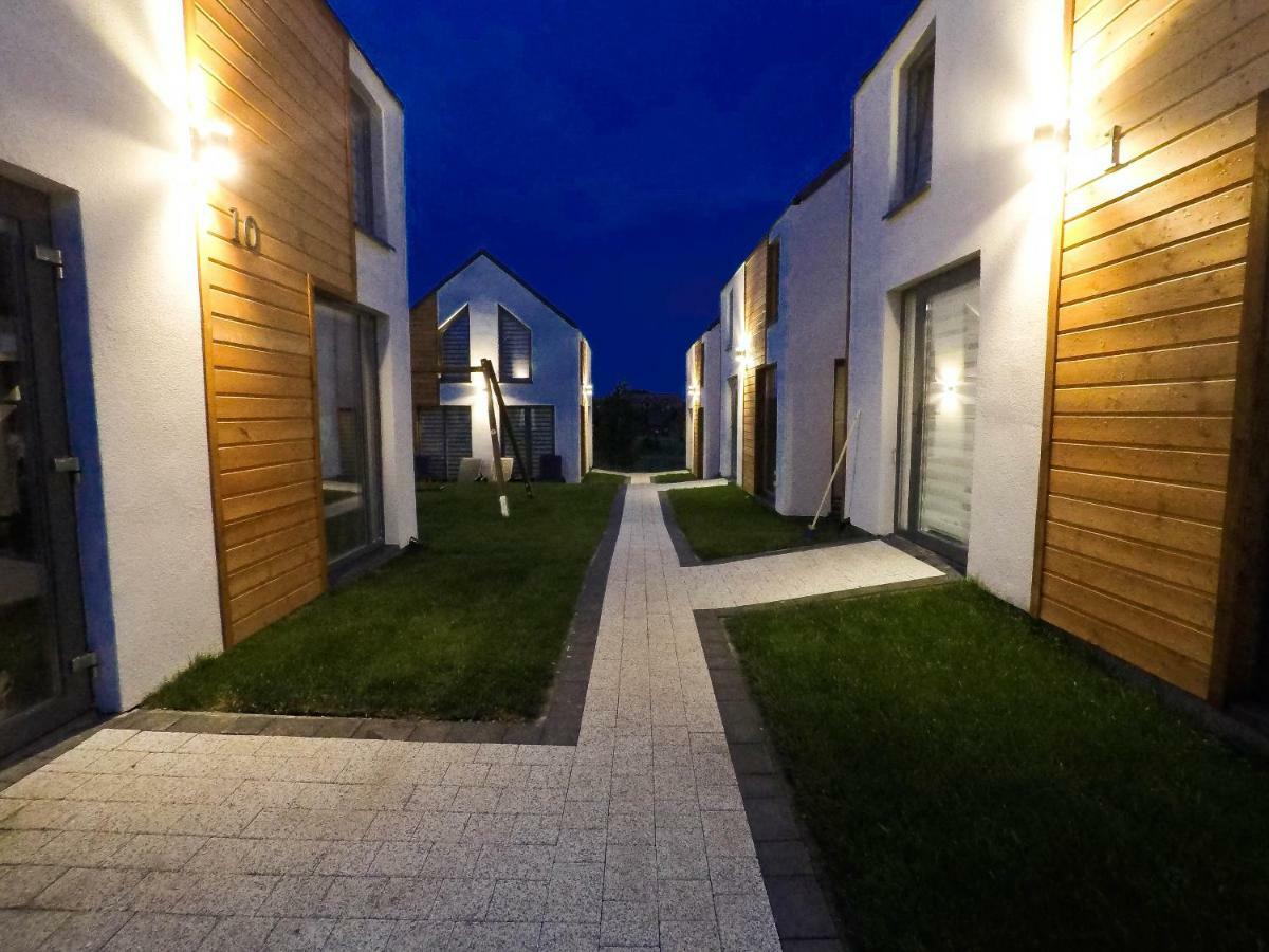 Sun-Holiday Domki Letniskowe Rewal Exterior foto
